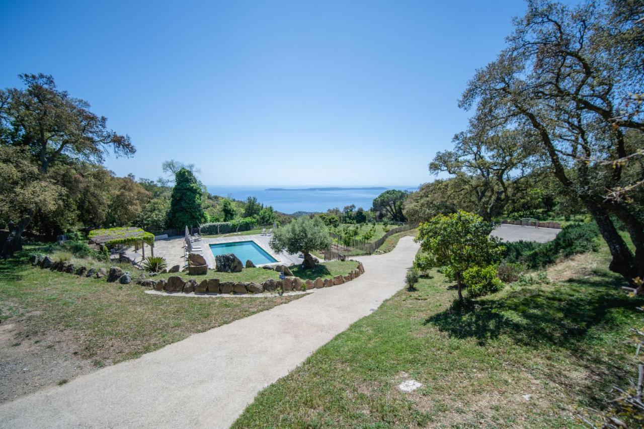 Villa Relais Du Vieux Sauvaire Le Lavandou Exterior foto